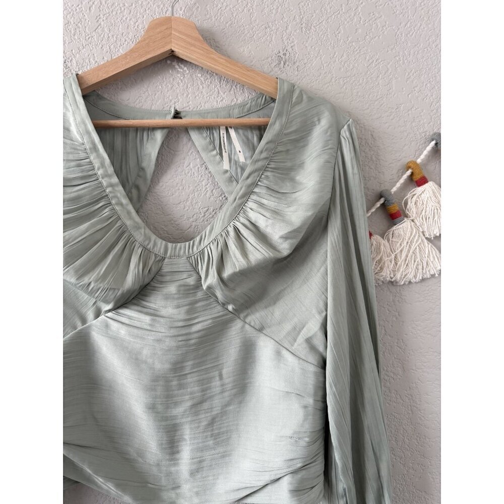 By Anthropologie Mint Green Blouson Corset Style Open Back Silky Top Elegant MP - Picture 5 of 9